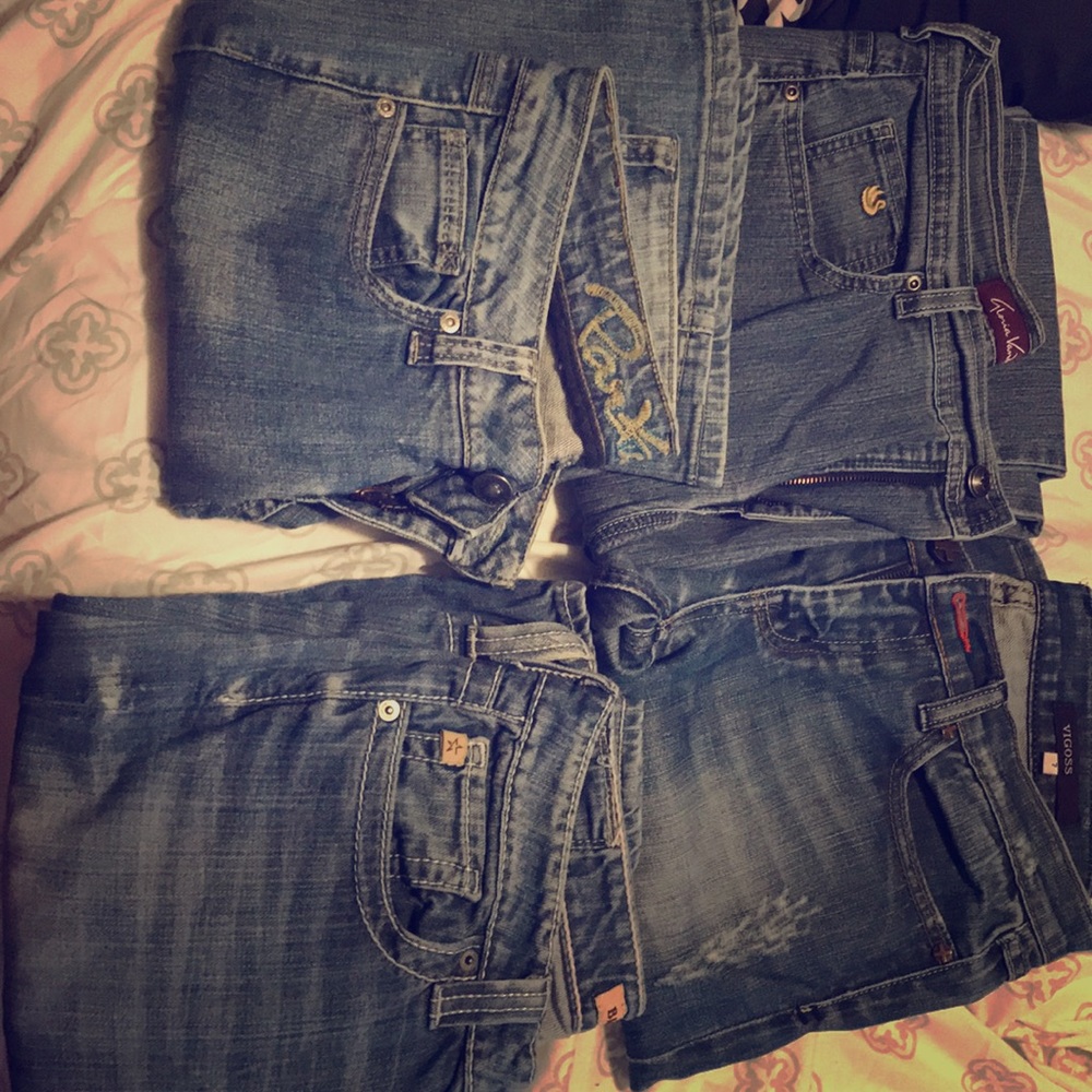 Multiple jeans-varies styles all fit like a 6-8